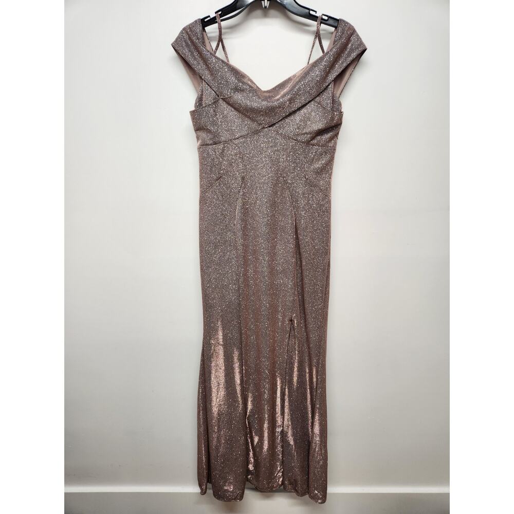 Nightway Women's Cold/Off-Shoulder Metallic Long Gown/Dress, Sz 6, In Cappuccino